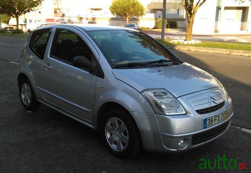 2005' Citroen C2 photo #3