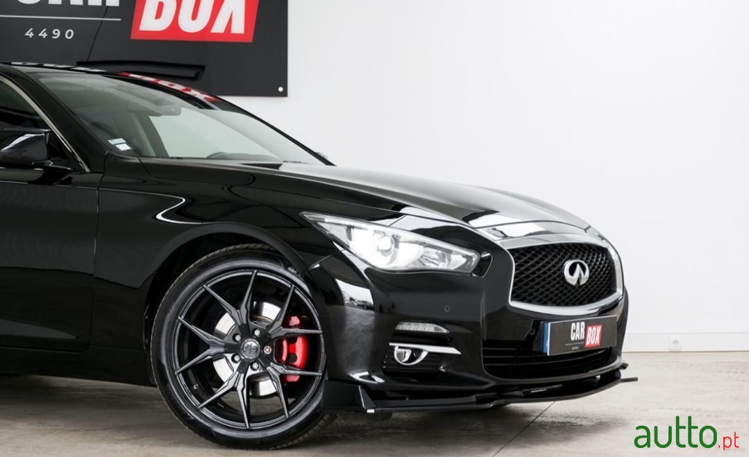 2016' Infiniti Q50 photo #2