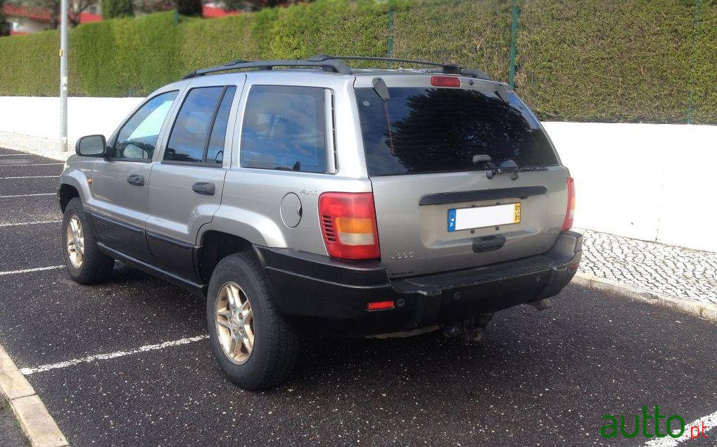 2001' Jeep Grand Cherokee photo #3
