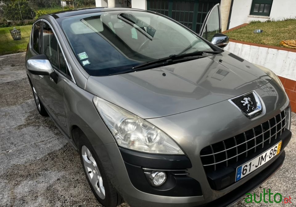 2010' Peugeot 3008 photo #1