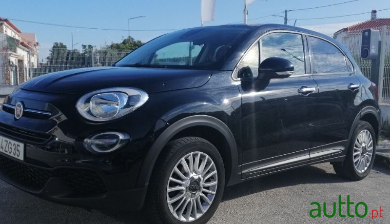 2019' Fiat 500X photo #1