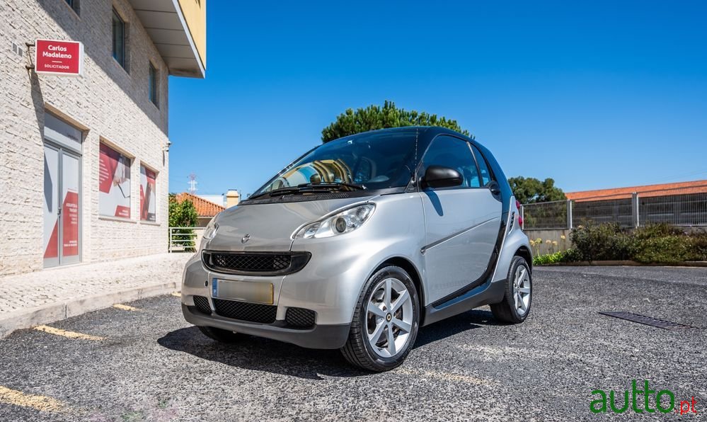 2009' Smart Fortwo 0.8 Cdi Passion 54 photo #6