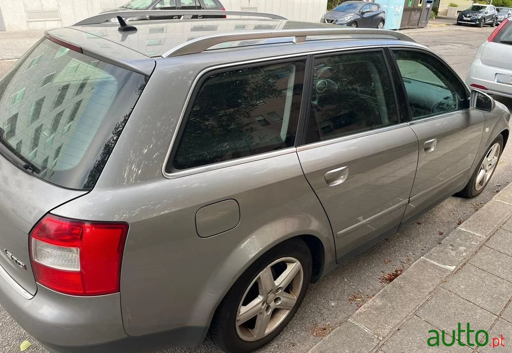 2003' Audi A4 Avant photo #5