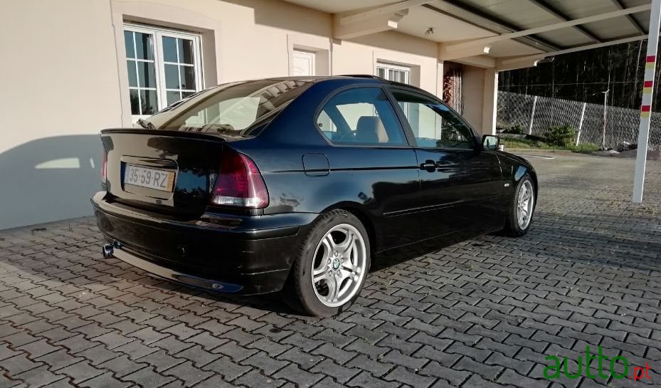 2001' BMW 316 photo #2