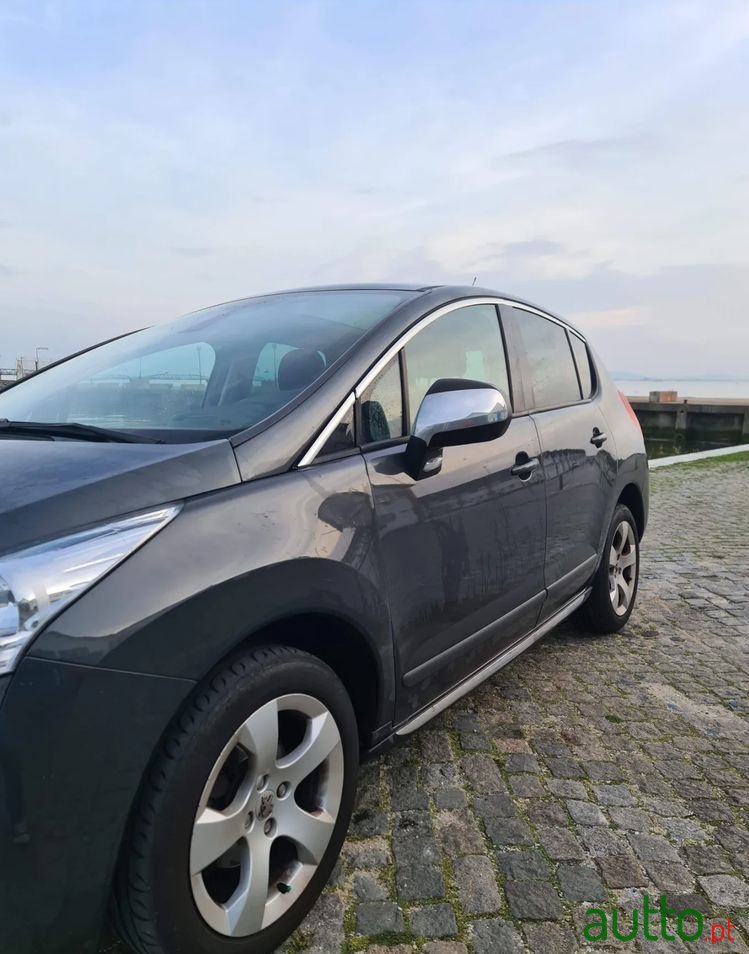 2010' Peugeot 3008 photo #5