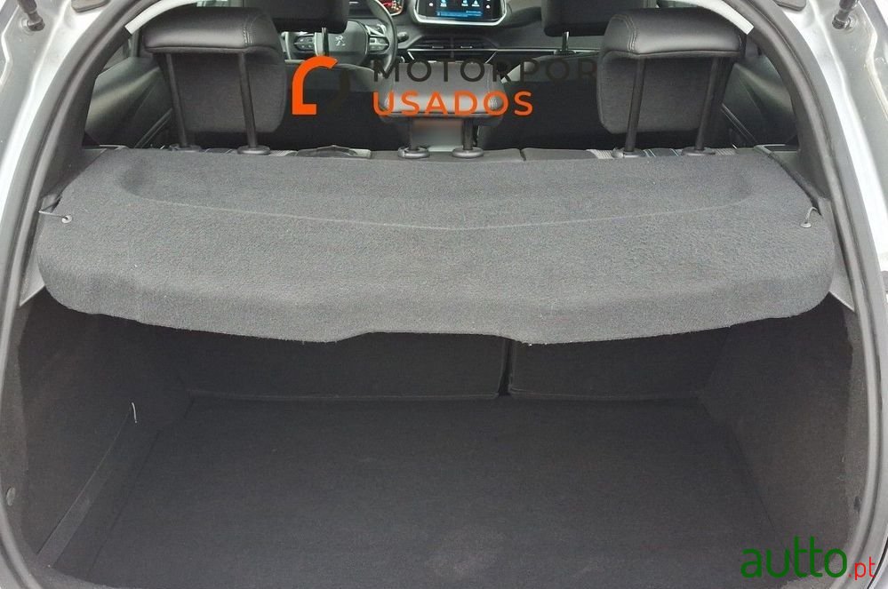 2023' Peugeot 208 photo #5