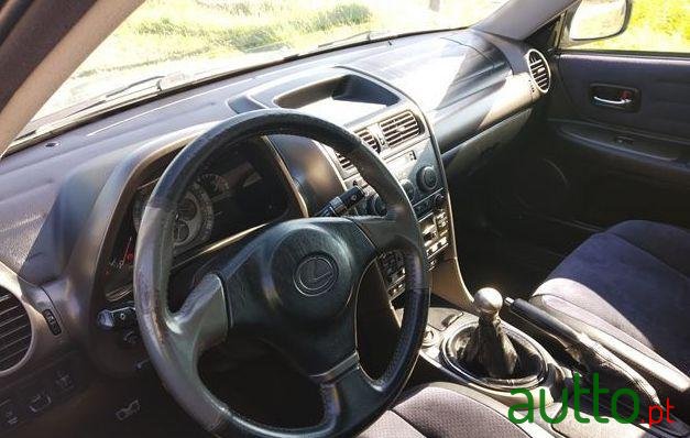 2001' Lexus Is-200 photo #4