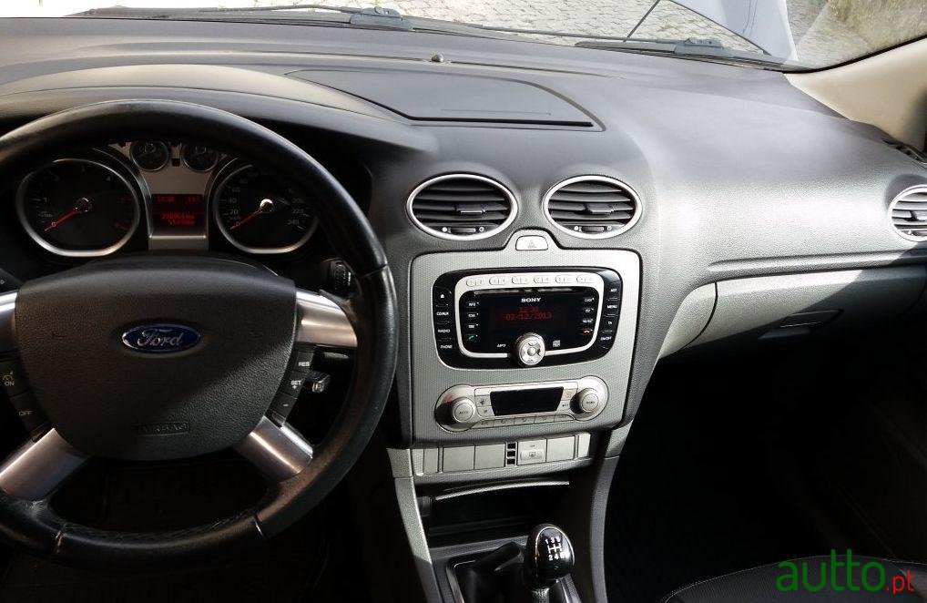 2008' Ford Focus Tdci Titanium photo #3