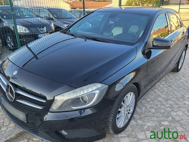 2014' Mercedes-Benz A 180 photo #1