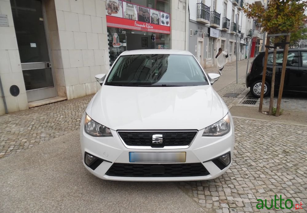 2019' SEAT Ibiza 1.0 Style photo #3