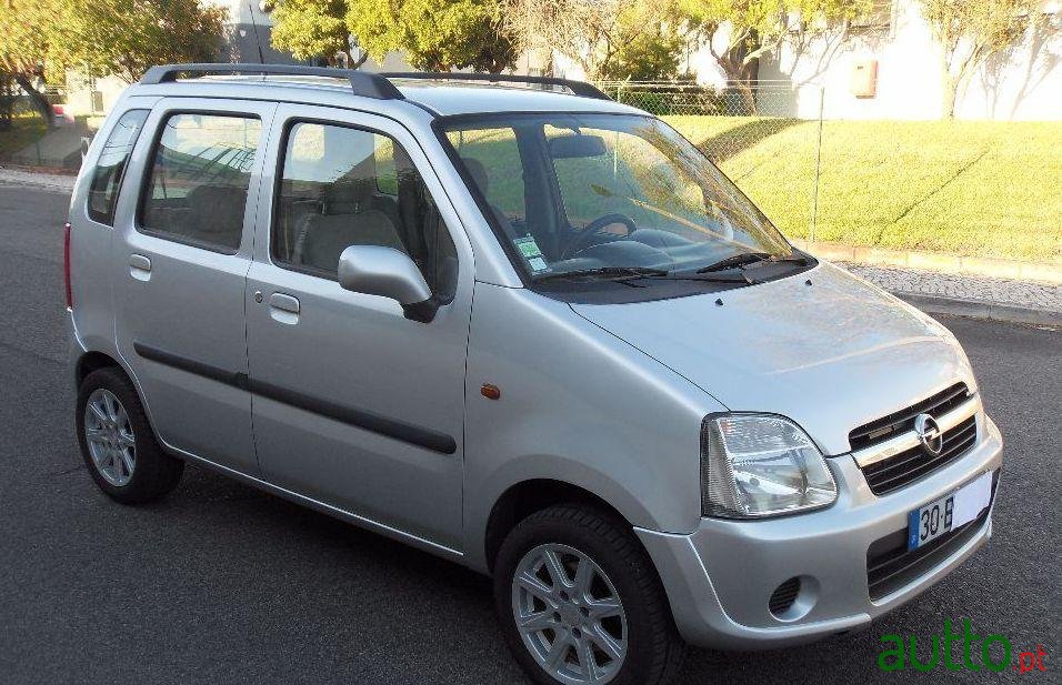 2006' Opel Agila photo #1