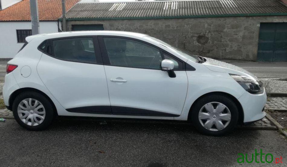 2013' Renault Clio 1.5 Dci Confort photo #3