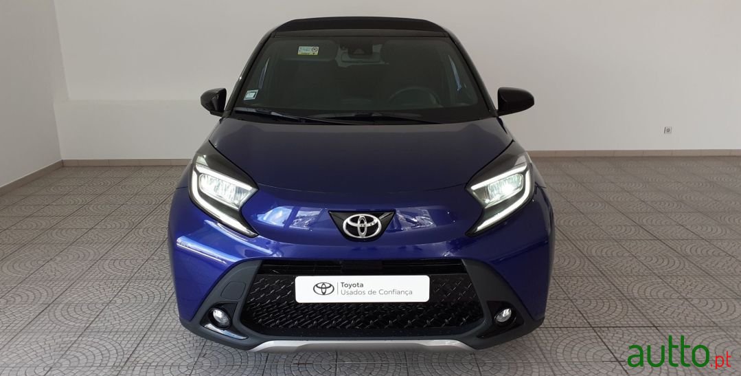 2022' Toyota Aygo-X photo #5