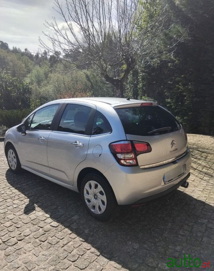 2013' Citroen C3 1.0 Vti Attraction photo #6