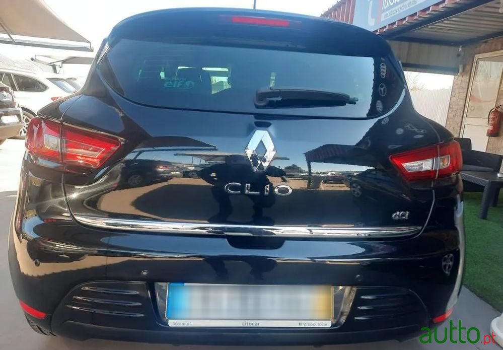 2017' Renault Clio photo #4