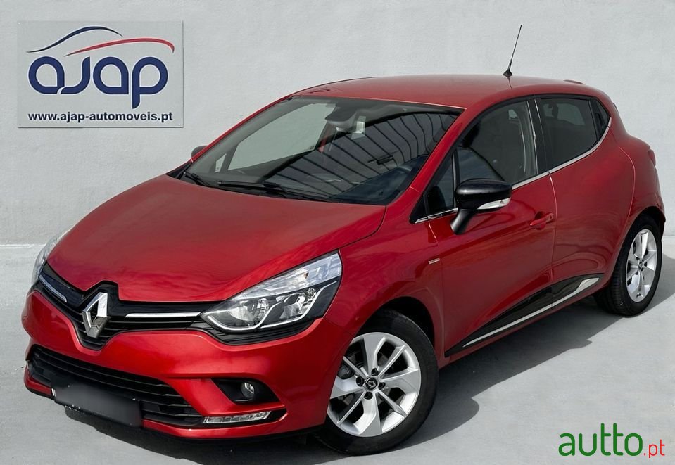 2018' Renault Clio photo #1