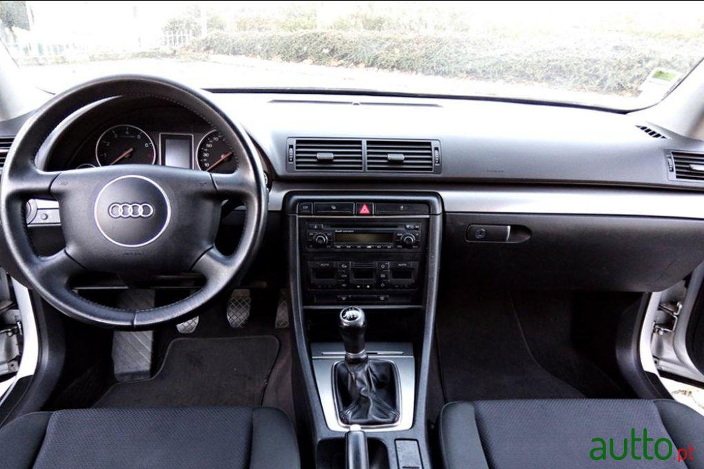 2001' Audi A4 1.6 photo #2