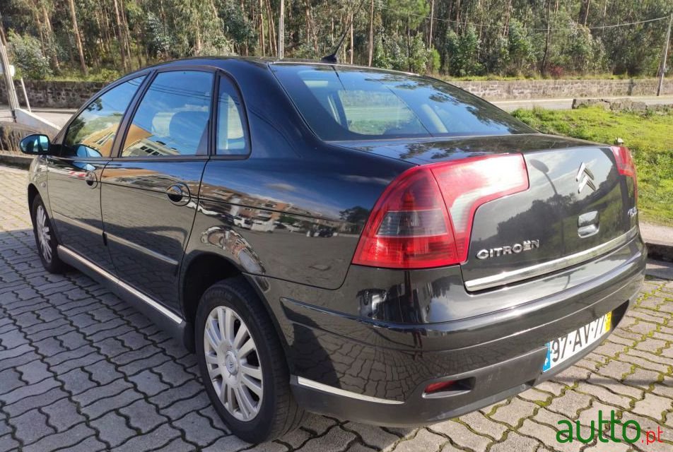 2005' Citroen C5 Exclusive photo #4