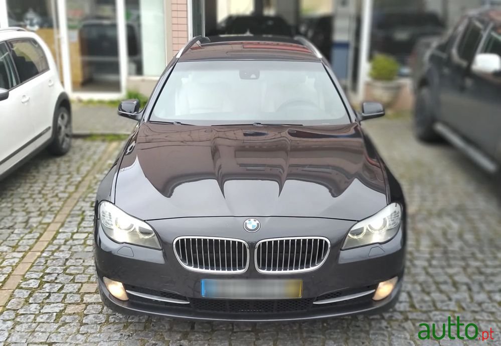 2012' BMW Série 5 photo #4
