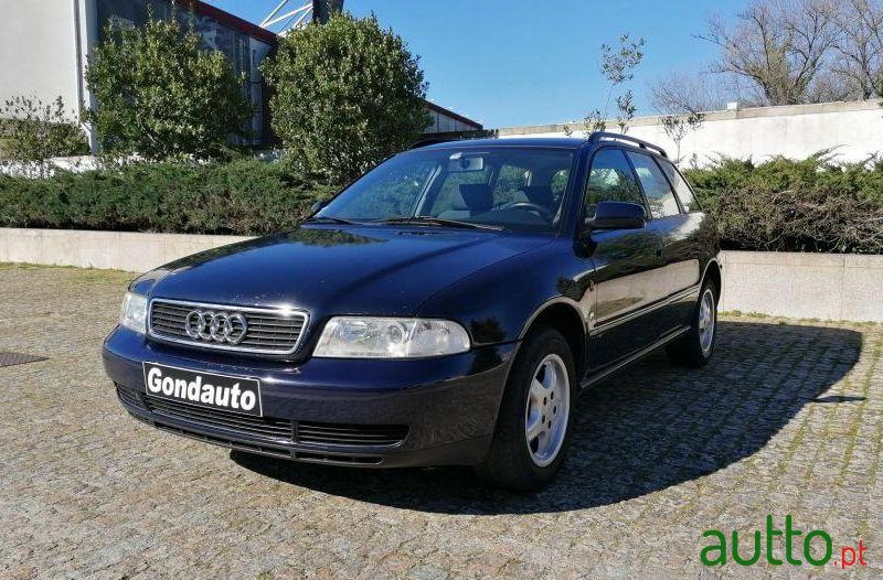 1996' Audi A4 Avant photo #4