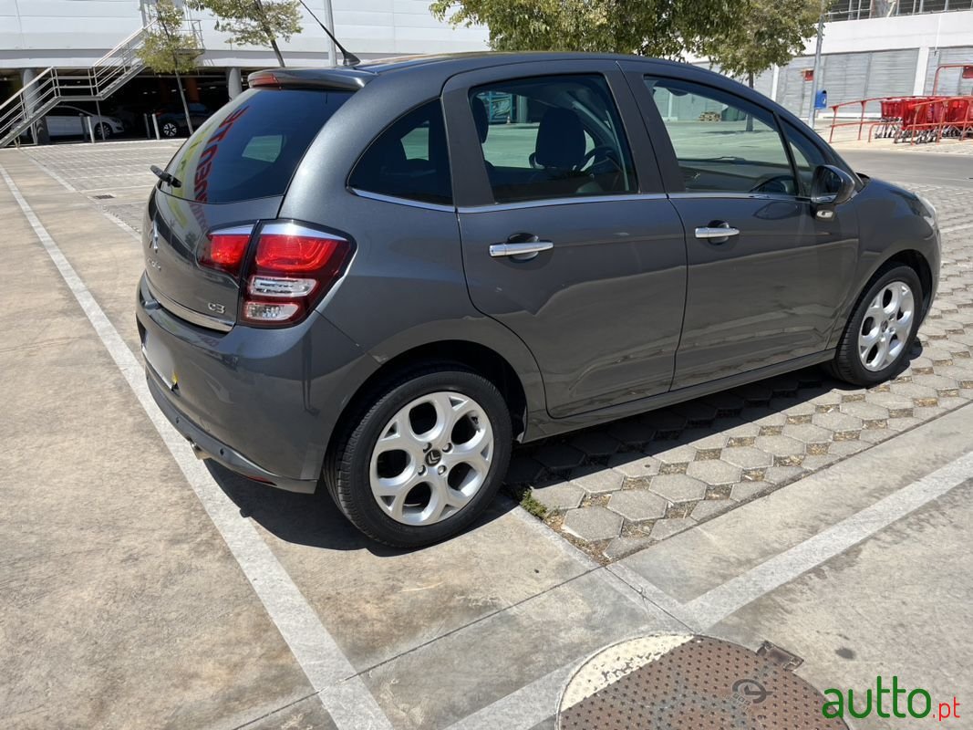 2015' Citroen C3 photo #2