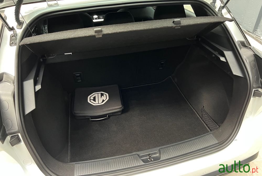 2024' MG MG4 51 Kwh Standard photo #5