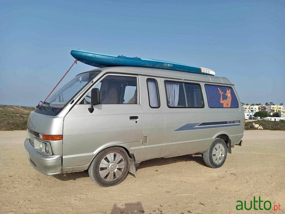 1992' Nissan Navara photo #4