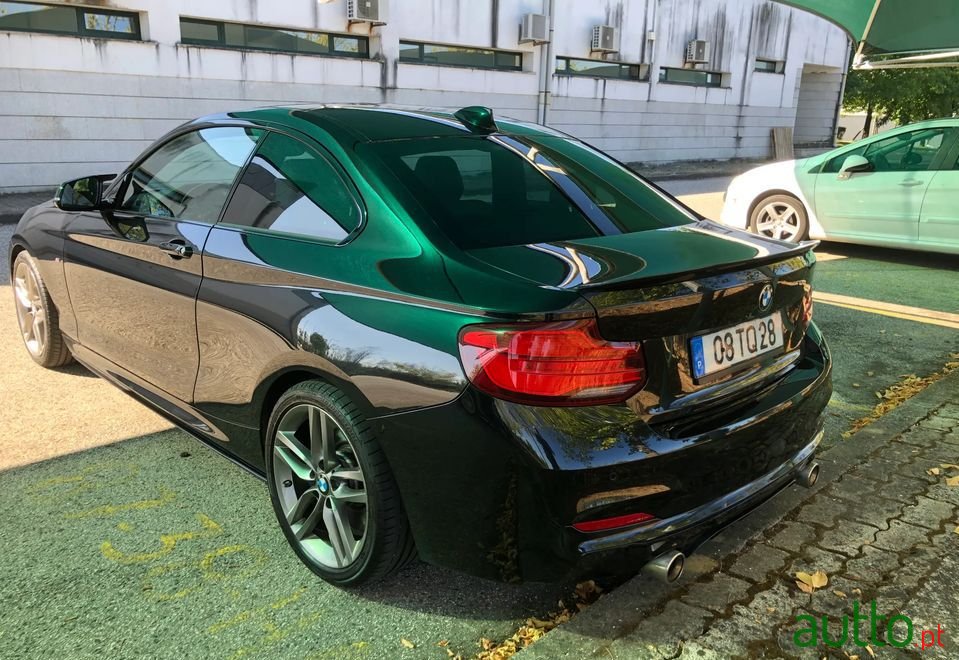 2017' BMW 225 photo #2