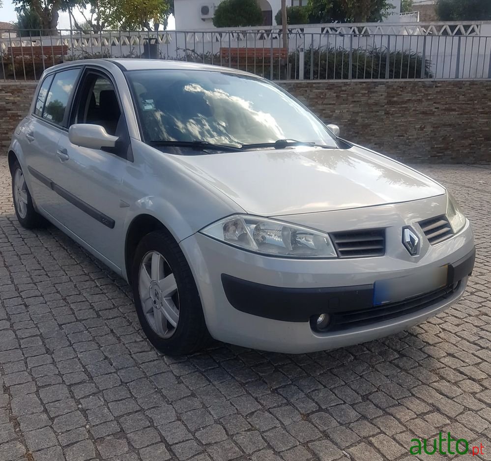 2003' Renault Megane photo #1