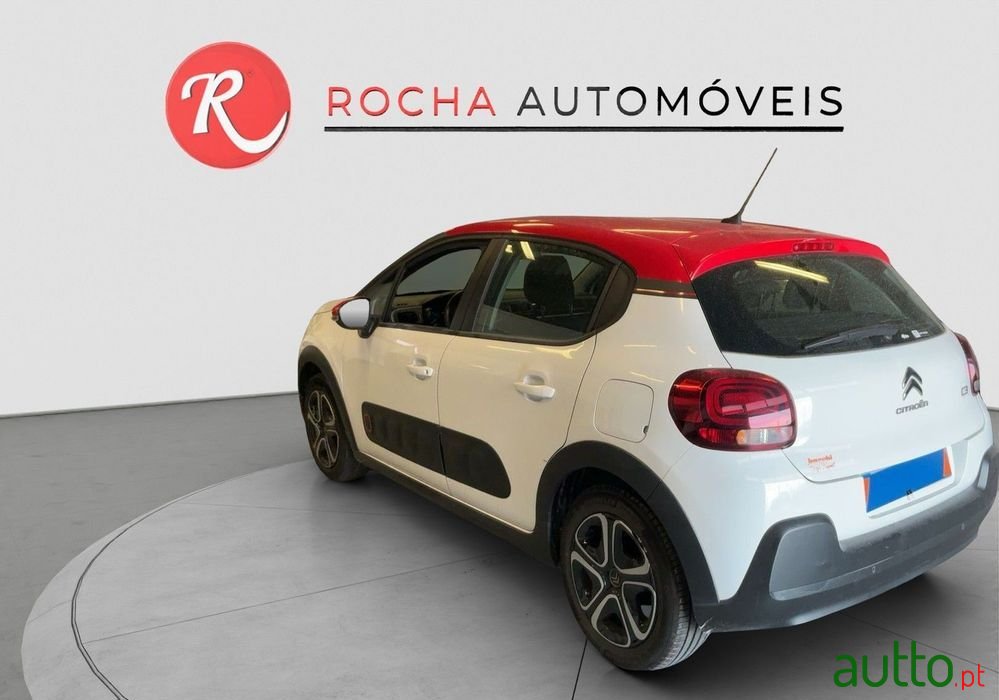 2017' Citroen C3 1.2 Puretech Feel photo #4