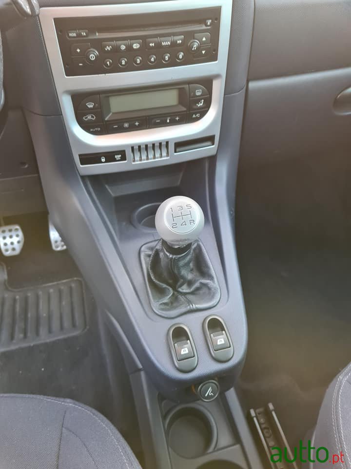 1999' Peugeot 1007 photo #4