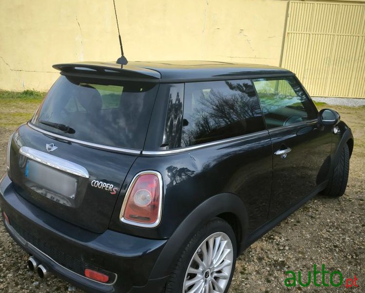 2007' MINI Cooper S 3 Portas photo #2