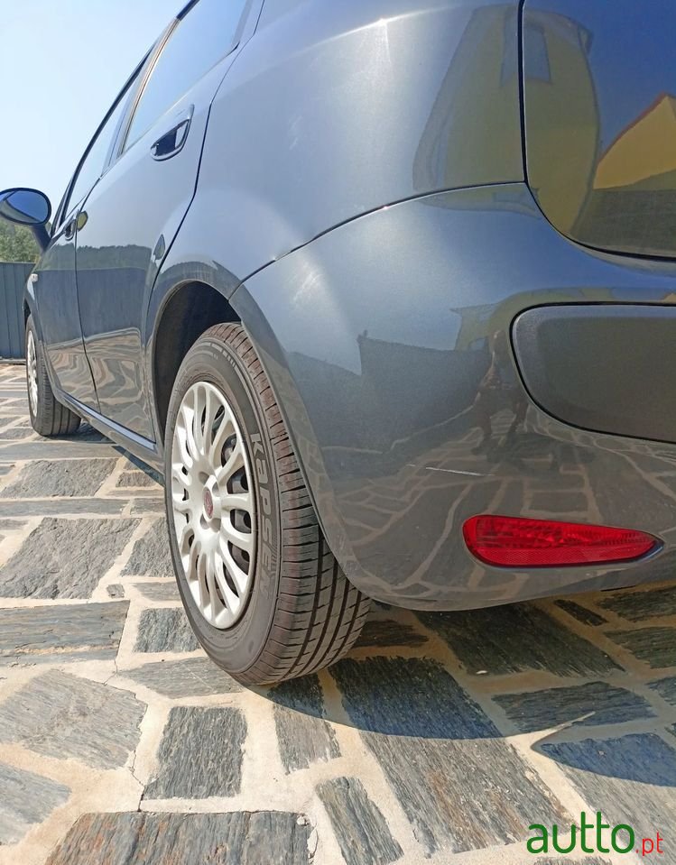 2011' Fiat Punto Evo 1.3 M-Jet Dynamic photo #6