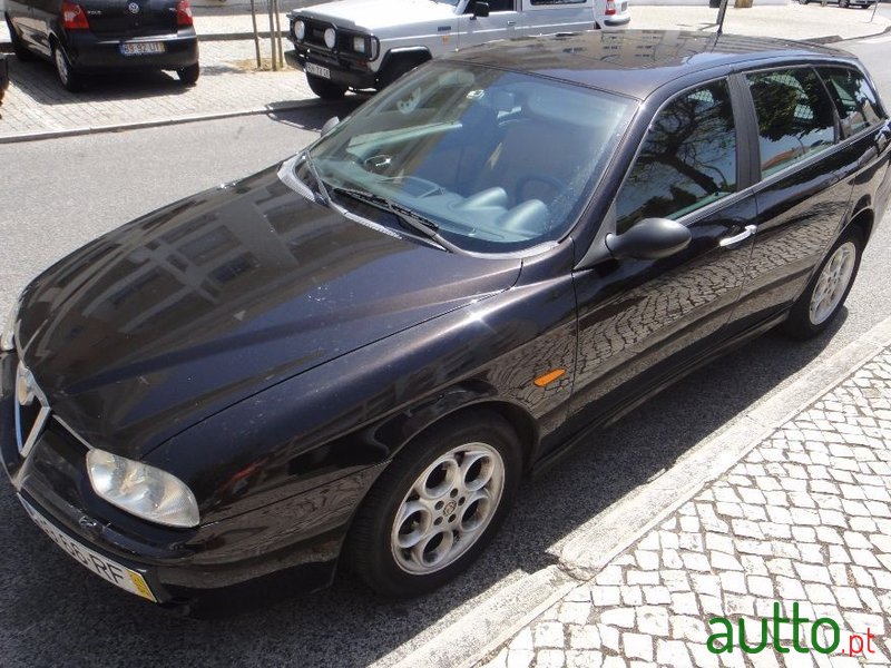2001' Alfa Romeo photo #1