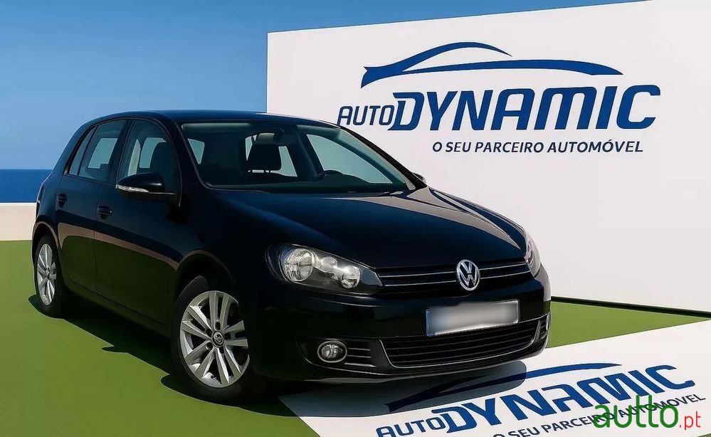 2012' Volkswagen Golf photo #1