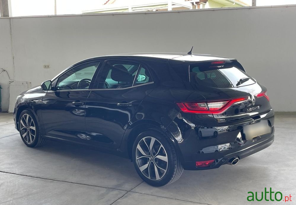 2018' Renault Megane Energy Tce 130 Intens photo #3