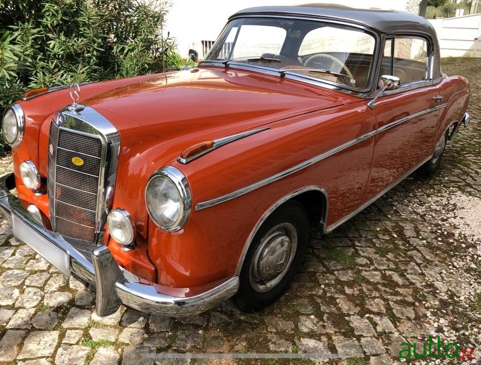 1970' Mercedes-Benz 220 photo #1