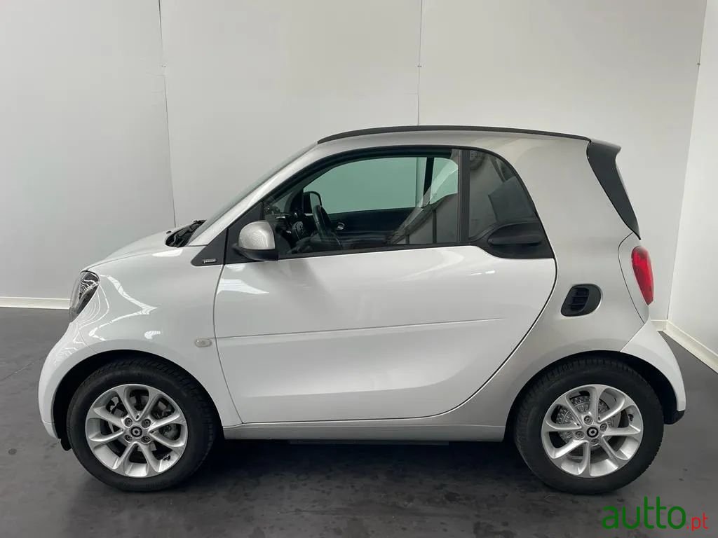 2018' Smart Fortwo photo #4