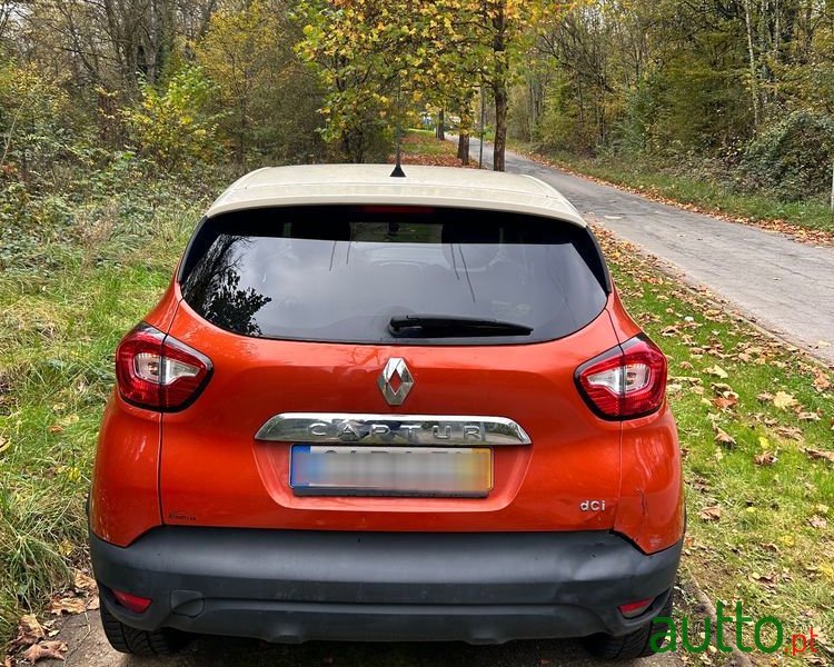 2016' Renault Captur 1.5 Dci photo #4