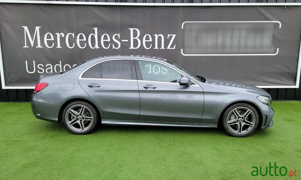 2019' Mercedes-Benz C 220 D Amg Line photo #4