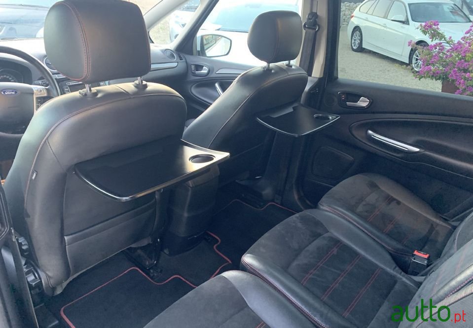 2014' Ford S-Max photo #4