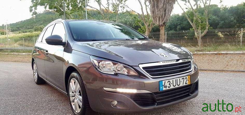 2014' Peugeot 308 Sw photo #3