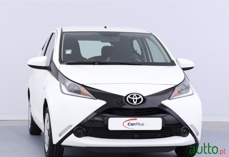 2018' Toyota Aygo photo #3