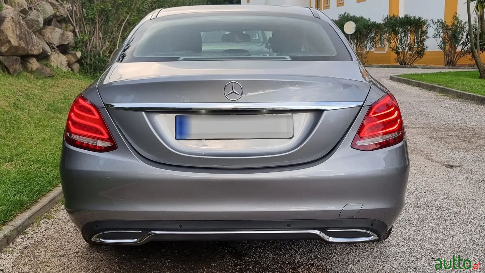 2016' Mercedes-Benz C-200 photo #5