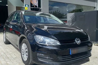 2014' Volkswagen Golf