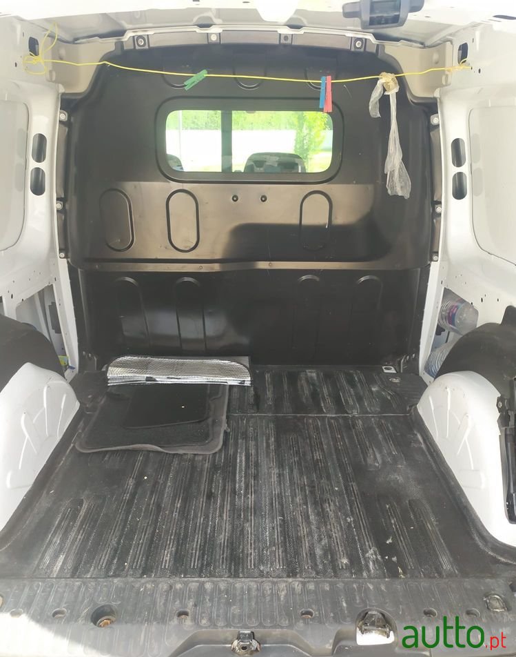 2015' Renault Kangoo photo #5