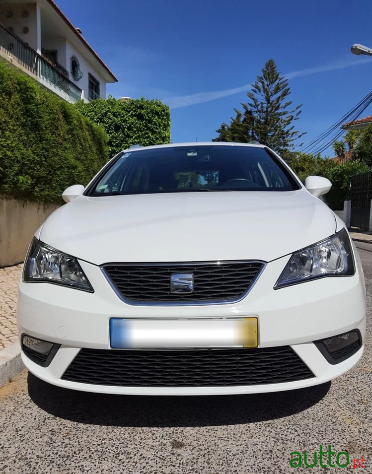 2015' SEAT Ibiza St photo #1