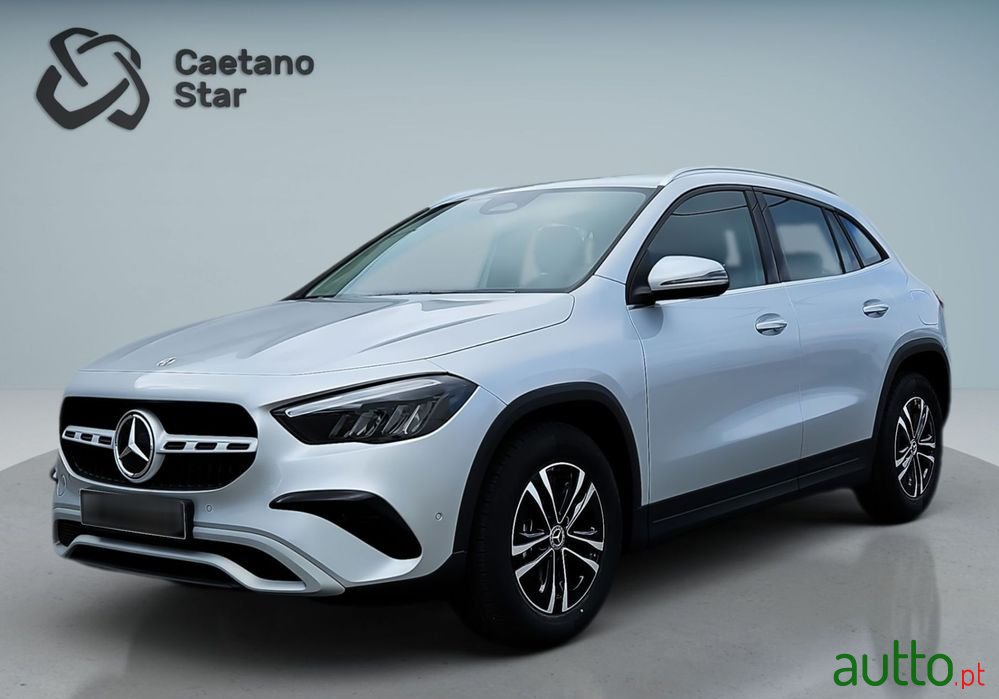 2024' Mercedes-Benz GLA 180 D Style photo #1