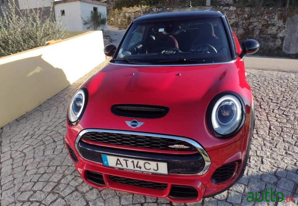 2016' MINI John Cooper Works photo #2