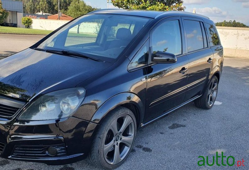 2008' Opel Zafira photo #2